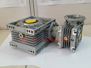 RV系列雙級減速機實物照片