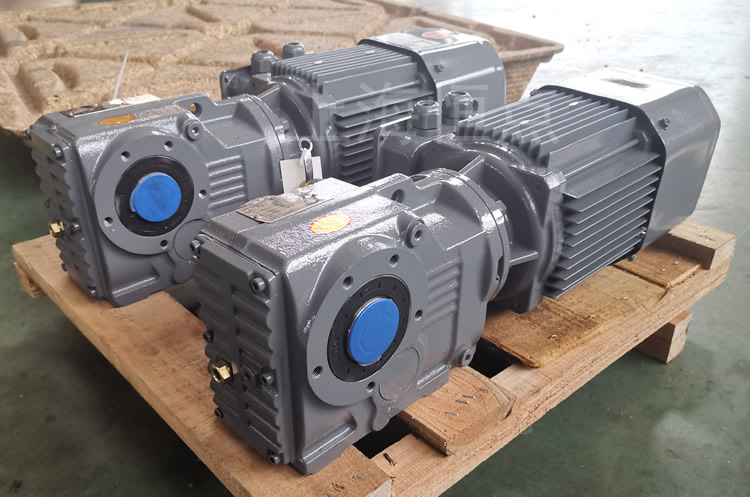 KA37系列減速機通孔輸出，配電機實物圖