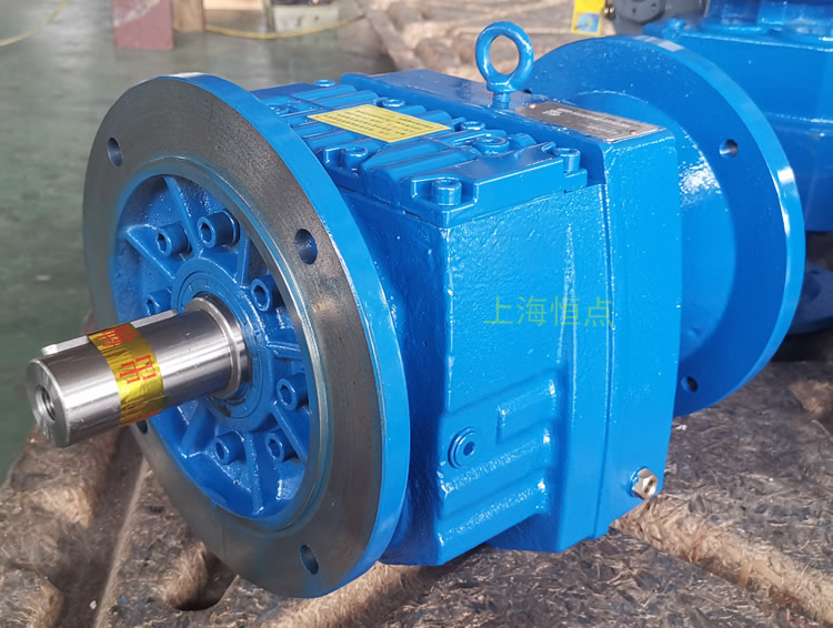 RF77減速機 輸入配B5法蘭端蓋 輸出配法蘭+軸 實物圖 -上海恒點